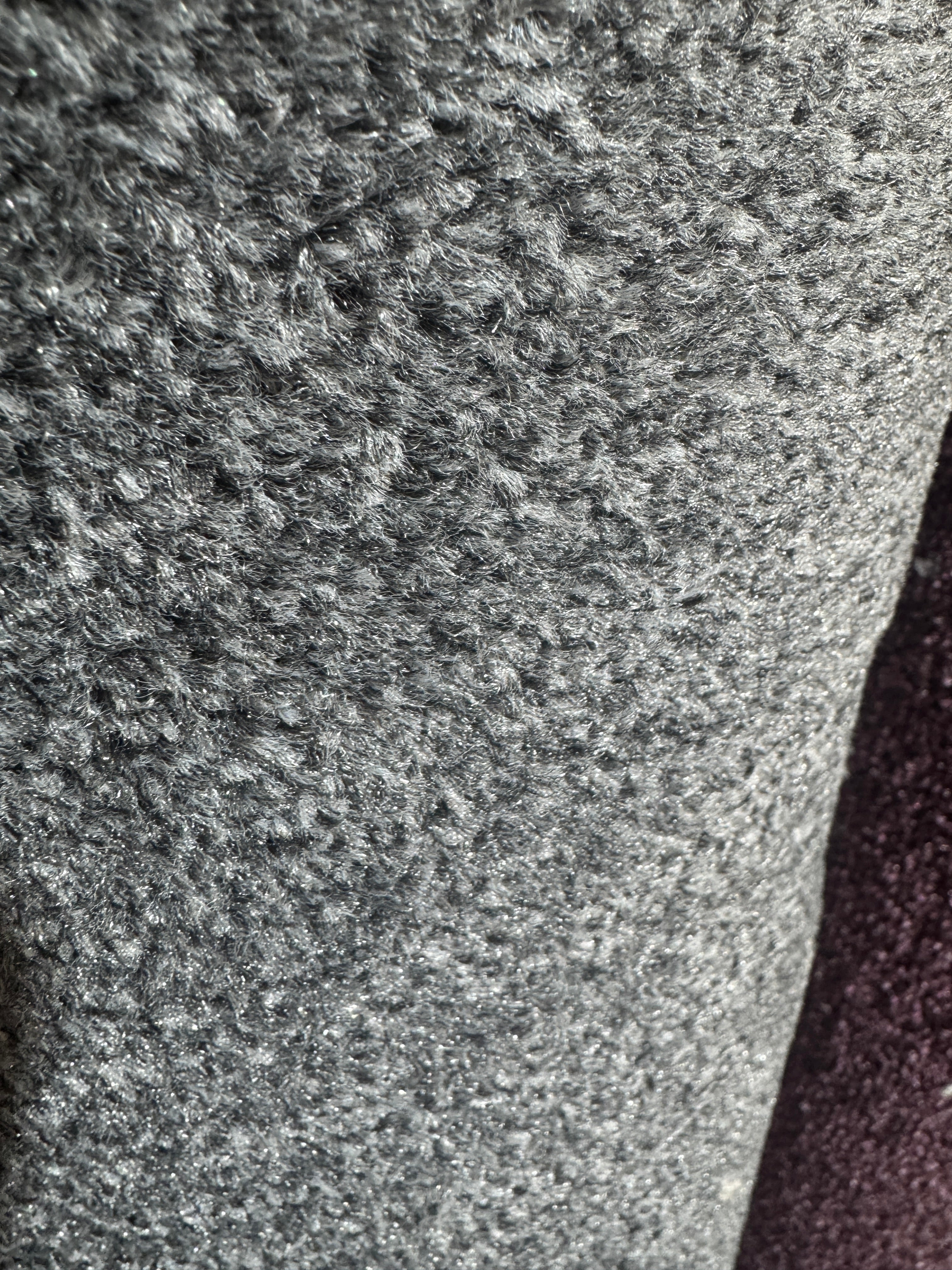 (C11) 3.3 x 4m (10'9"x13'1") Capet Remnant