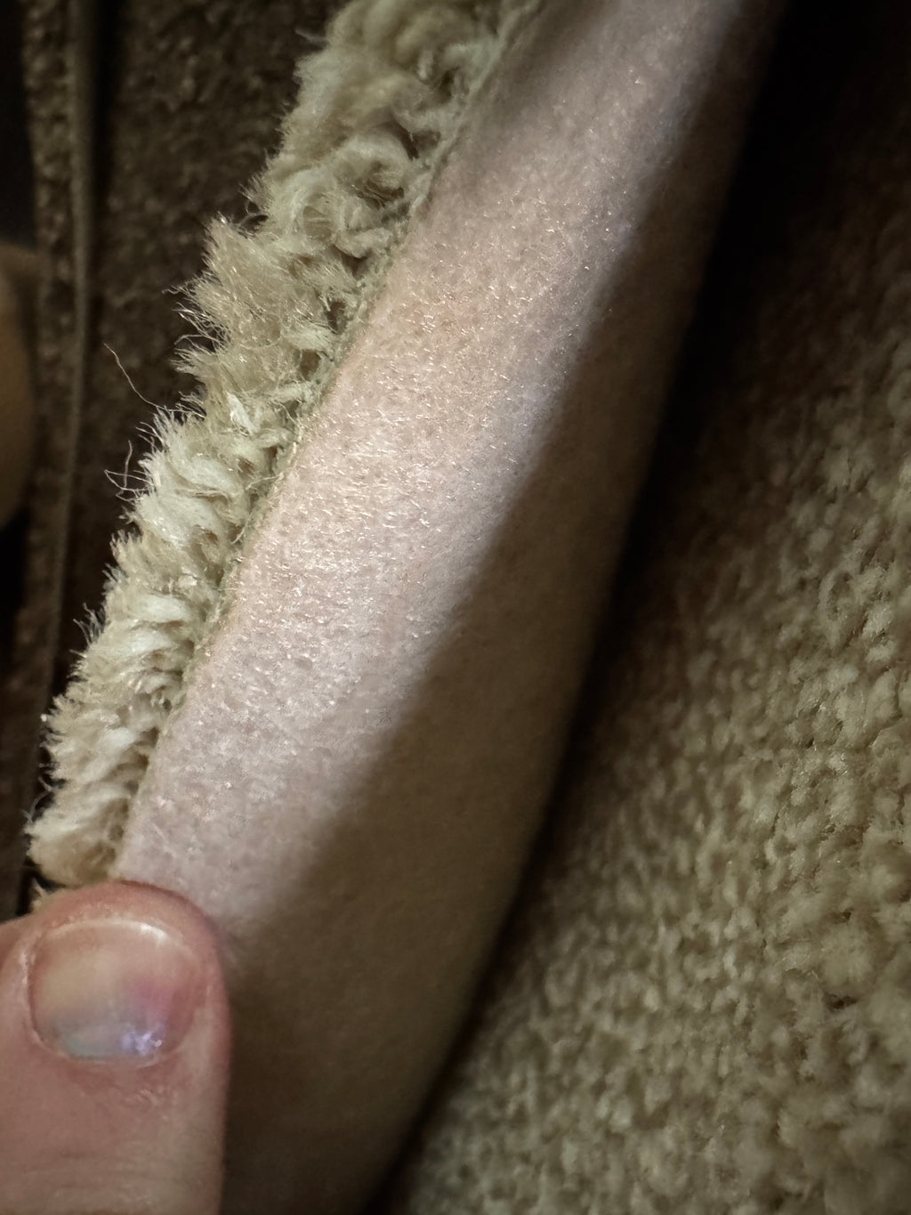 (C17) 3.4 x 4m (11'1"x13'1") Capet Remnant