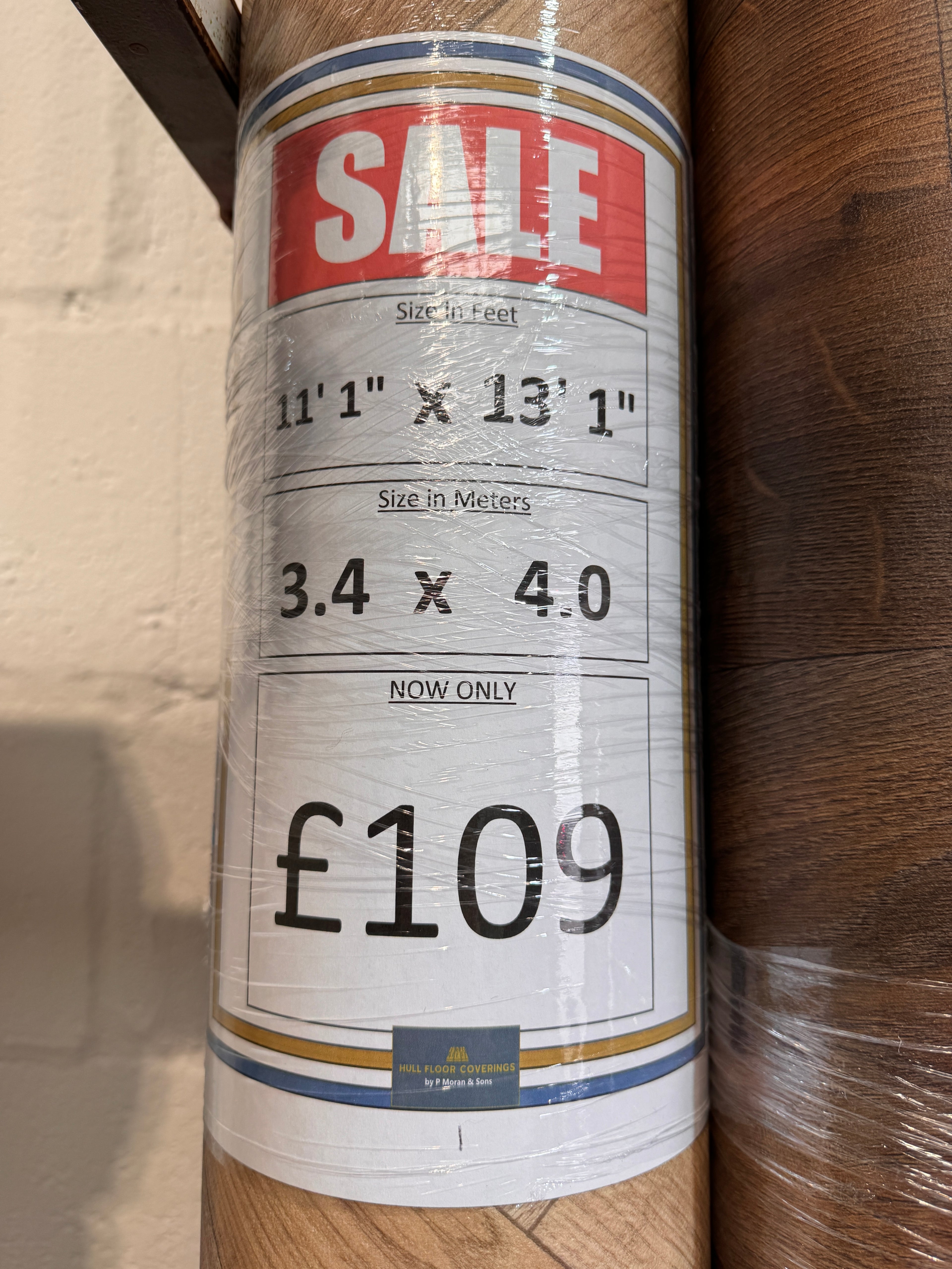 (V01) 3.4 x 4m (11'1"x13'1")Vinyl Remnant